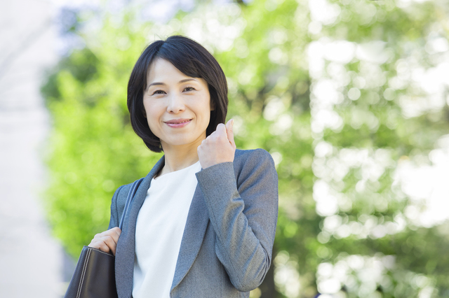 40代で秘書に転職は可能 転職に必要なスキルやコツ 年収を徹底解説 リクらく